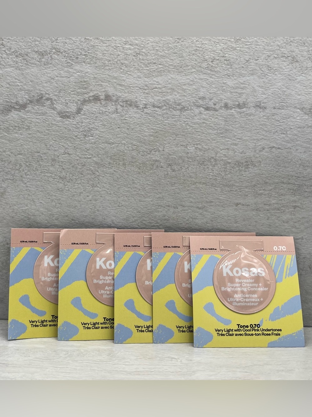🎉 $5 Five Kosas Revealer Super Creamy + Brightening Concealer Samples -Tone 0.7C